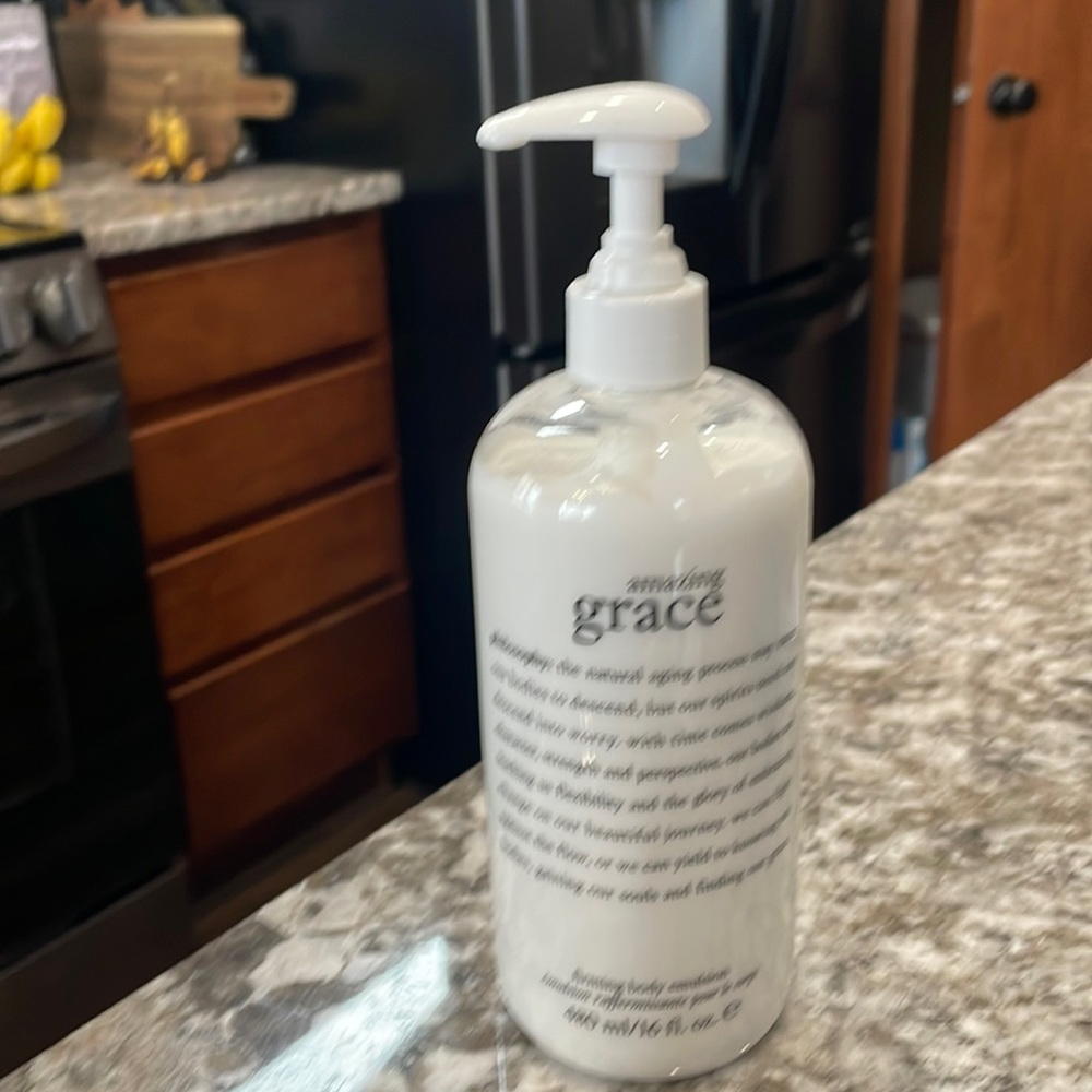 Amazing Grace firming body emulsion